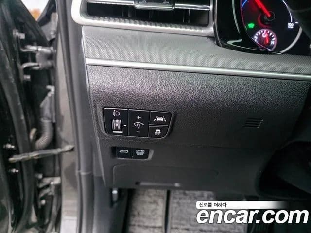 Kia K5 гибрид 3세대 Prestige, 2021 16