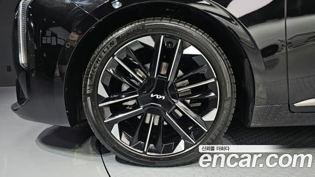 Kia The / новый New K8 гибрид Noblesse, 2025 все фото