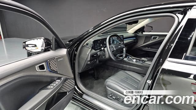 Kia The / новый New K8 гибрид Noblesse, 2025 11