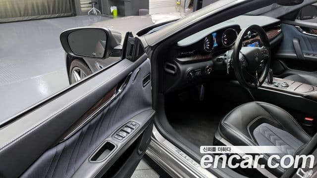 Maserati Quattroporte 3.0 V6 GranLusso, 2019 11