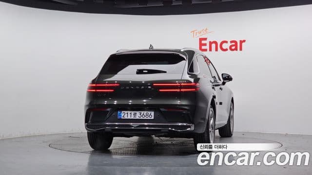 Genesis GV70, 2025 4