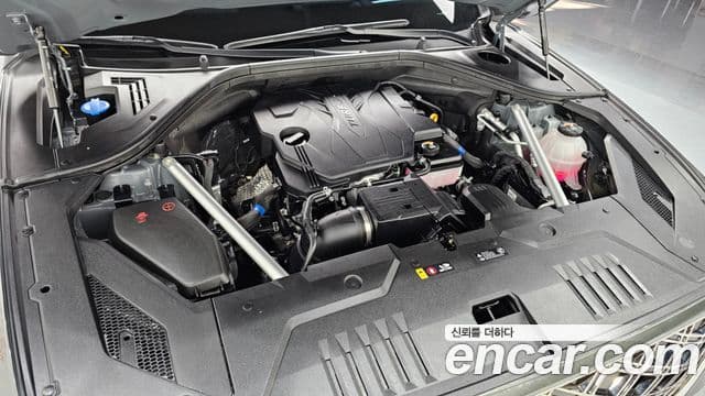 Genesis GV70, 2025 6