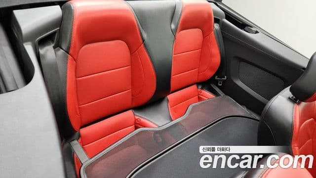 Ford Mustang GT кабриолет, 2020 12