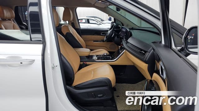 Kia Carnival 4세대 Signature, 2021 11