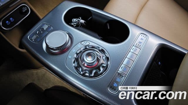 Genesis GV60 Standard AWD, 2022 9