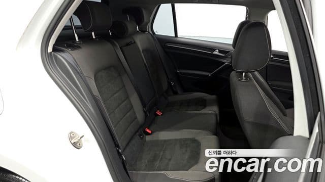 Volkswagen Гольф 7세대, 2016 12