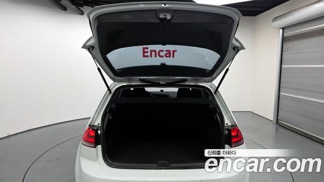 Volkswagen Гольф 7세대, 2016 20