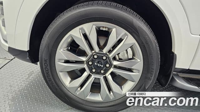 Kia Mohave The / новый Master Masters, 2023 все фото