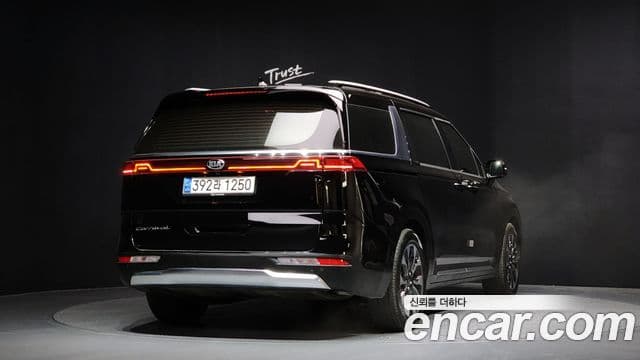 Kia Carnival 4세대 Signature, 2021 2