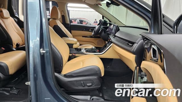 Kia Carnival 4세대 Signature, 2023 11