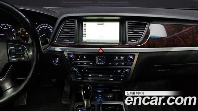 Hyundai Genesis DH Modern, 2015 14