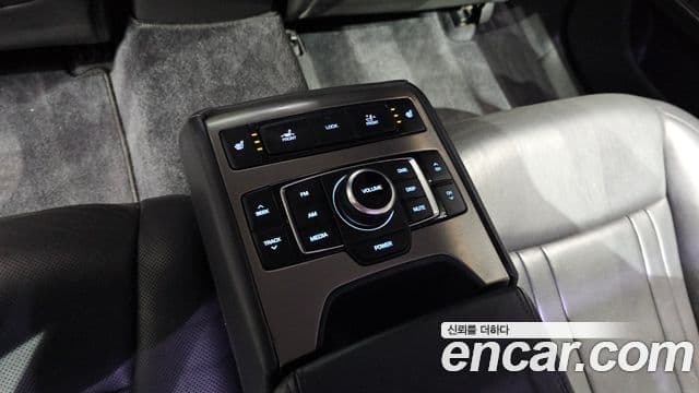 Hyundai Genesis DH Modern, 2015 19