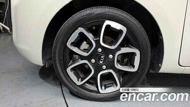 Kia The / новый New Ray Prestige, 2020 все фото