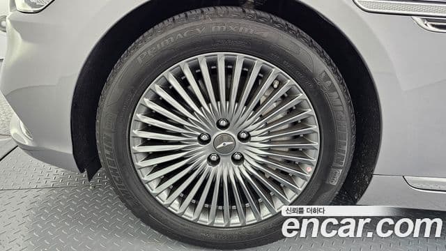 Genesis G90 Luxury, 2021 все фото