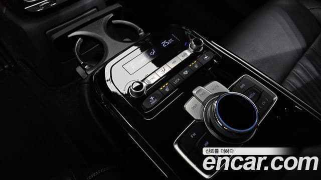 Genesis G90 Luxury, 2021 17