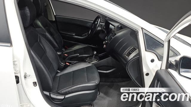 Kia K3 Prestige, 2014 12