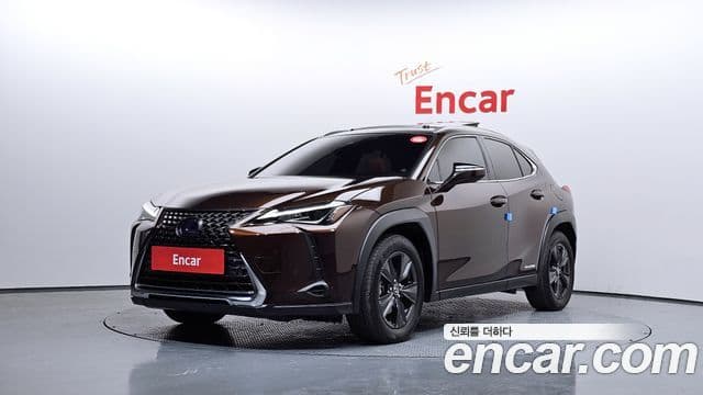 Lexus UX250h, 2019 1