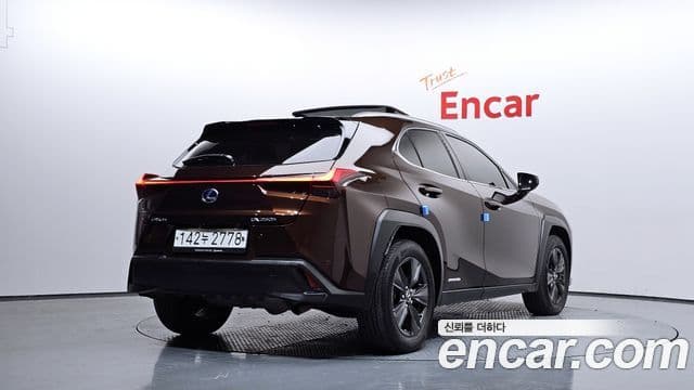 Lexus UX250h, 2019 2