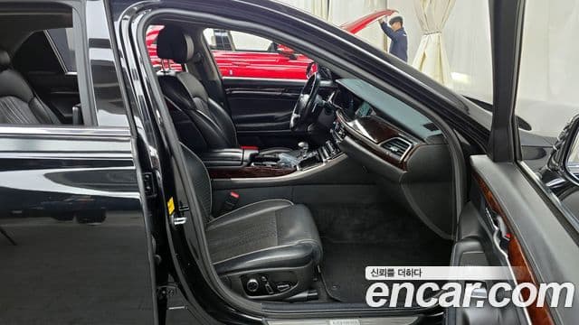 Genesis EQ900 Prestige, 2016 11