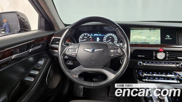 Genesis EQ900 Prestige, 2016 13