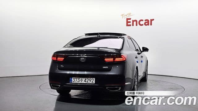 Kia All New K7 гибрид Special, 2018 4