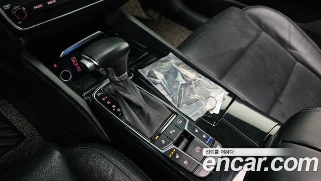 Kia All New K7 гибрид Special, 2018 9