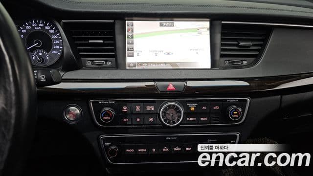 Kia All New K7 гибрид Special, 2018 16