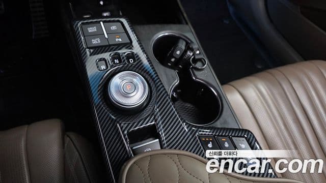 Kia K8 гибрид Signature, 2022 9