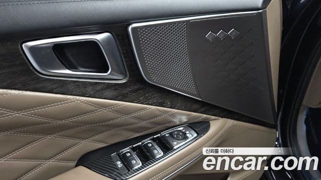 Kia K8 гибрид Signature, 2022 18