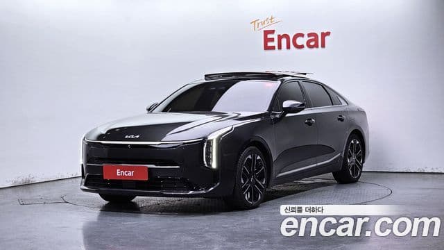 Kia The / новый New K8 гибрид Signature, 2025 1