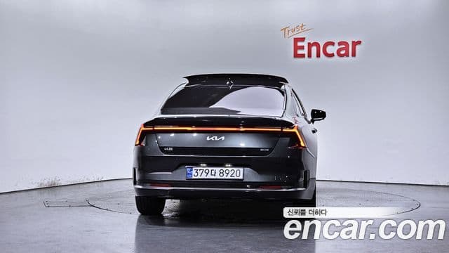 Kia The / новый New K8 гибрид Signature, 2025 4