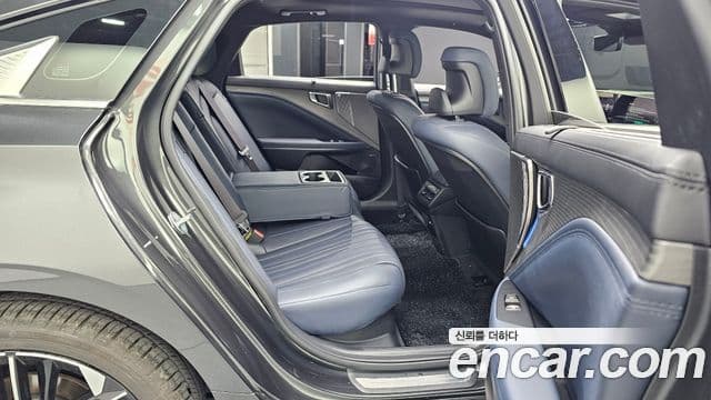 Kia The / новый New K8 гибрид Signature, 2025 12