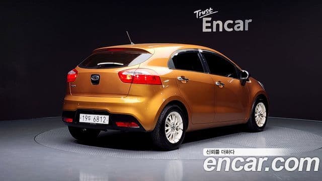 Kia All New Pride Smart, 2012 2