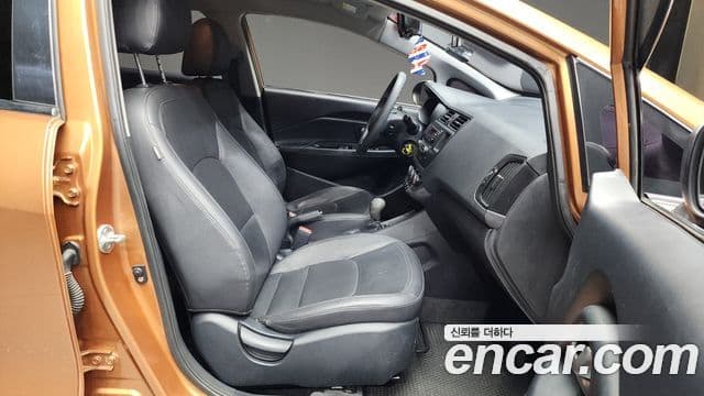 Kia All New Pride Smart, 2012 11