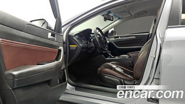 Hyundai LF Sonata 2.0 Care Plus, 2017 10