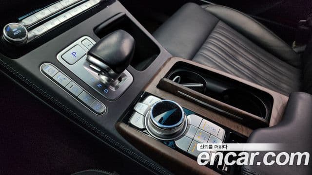 Genesis G90 Prestige, 2021 9