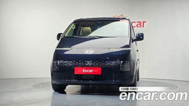 Hyundai Staria Modern, 2025 3