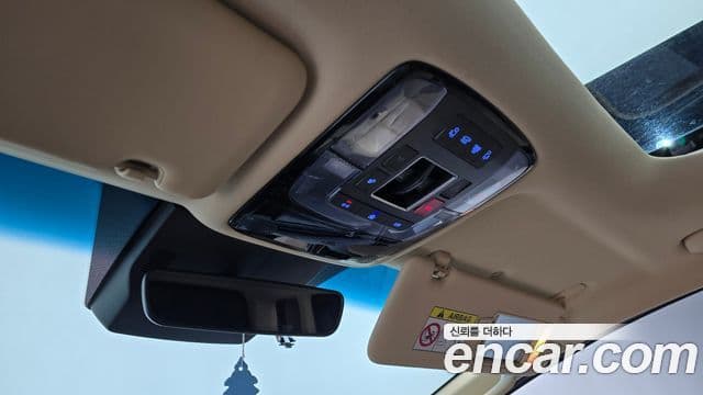 Hyundai Staria Modern, 2025 18