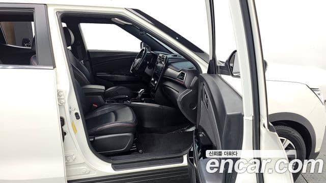 KG모빌리티(SsangYong) Berry New Tivoli V5, 2021 11