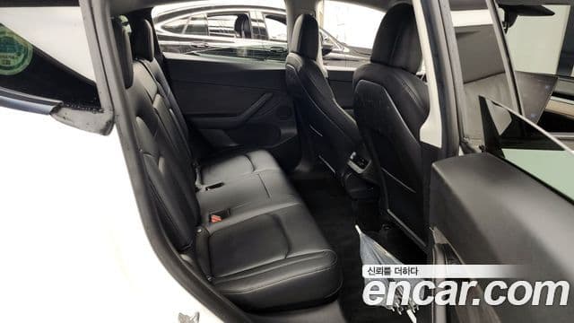 Tesla модель Y Long Range AWD, 2021 12