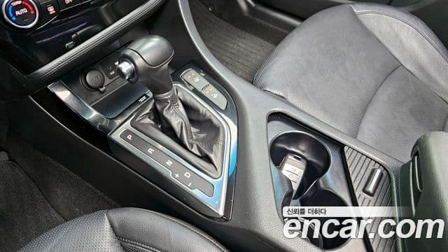 Kia K5 гибрид Prestige, 2015 9