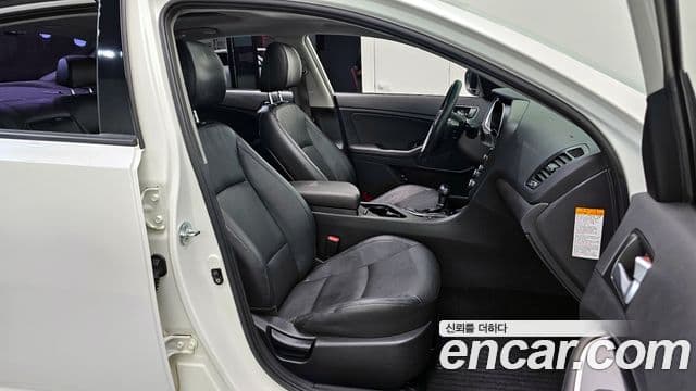 Kia K5 гибрид Prestige, 2015 10