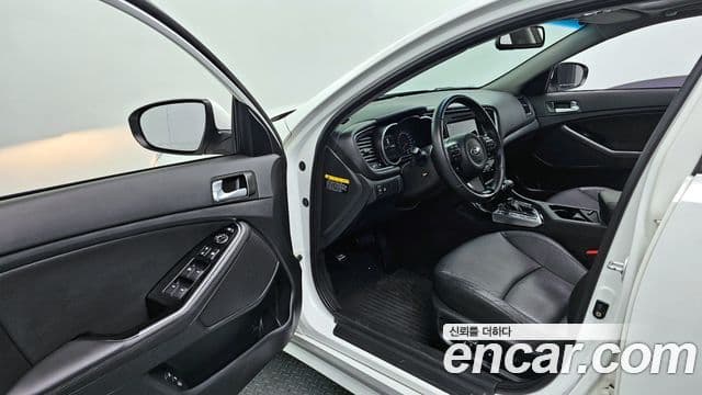 Kia K5 гибрид Prestige, 2015 11