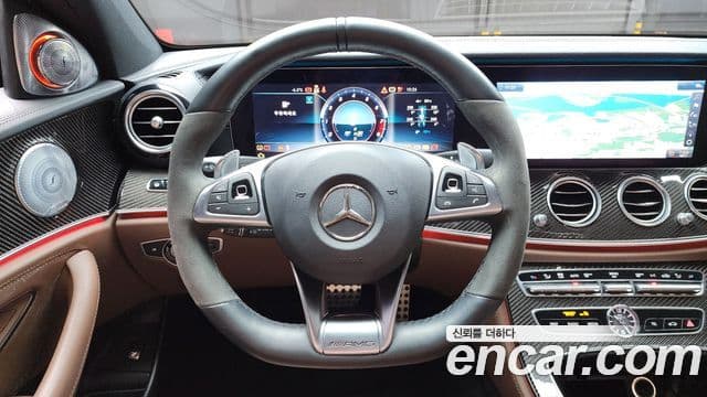 Mercedes-Benz E-класс W213 E63 AMG 4MATIC+, 2018 13