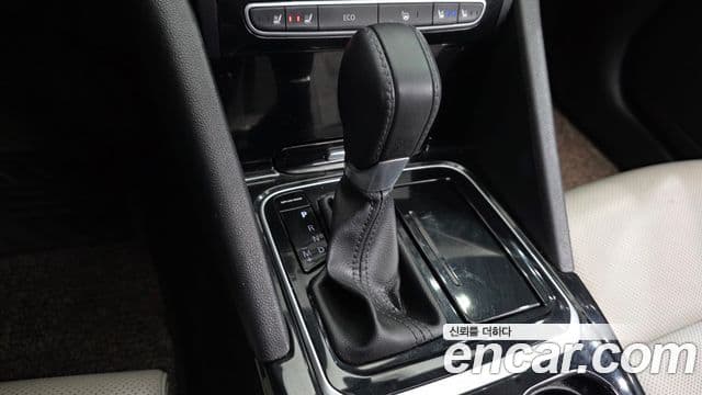 Renault Korea(Samsung) SM6 2.0 LPe RE (для людей с инвалидностью), 2019 9