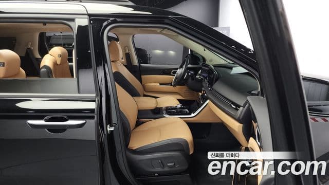 Kia Carnival 4세대 Signature, 2023 10