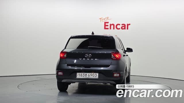 Hyundai Venue Modern, 2020 4