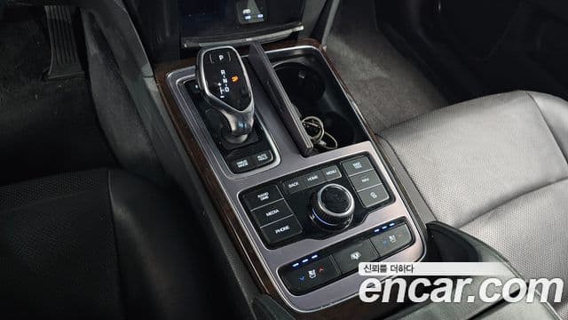 Hyundai Equus(новый кузов / новое поколение) Modern, 2015 9