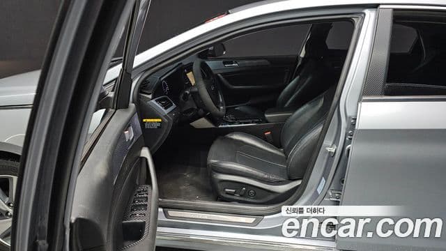 Hyundai LF Sonata гибрид Premium, 2017 10