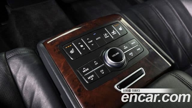 Hyundai Equus(новый кузов / новое поколение) Luxury, 2012 19